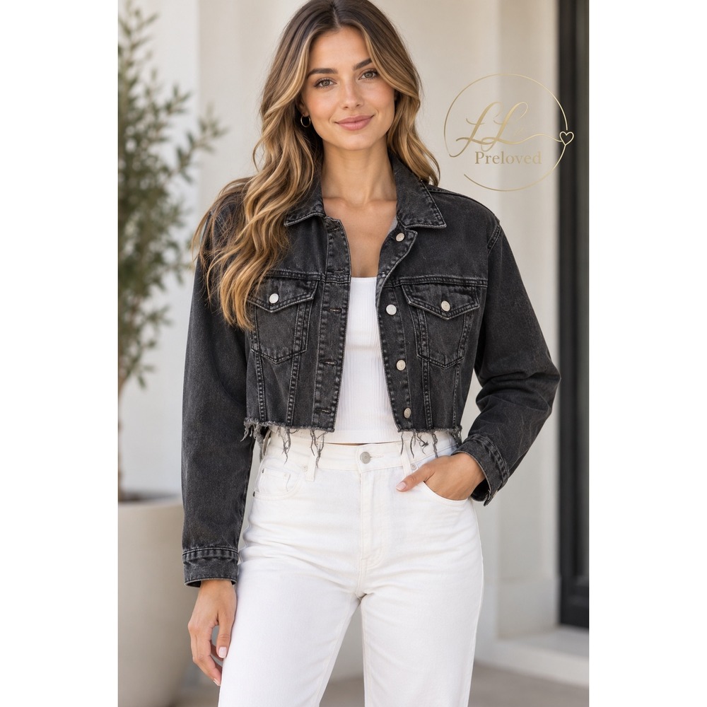 Topshop Denim Jacket Womens 10 Black Cropped Distressed Raw Hem Edgy Streetwear